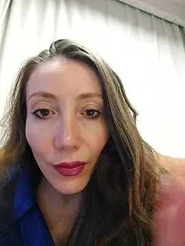 HellaryTourent online show from 01-17-26, 05:49