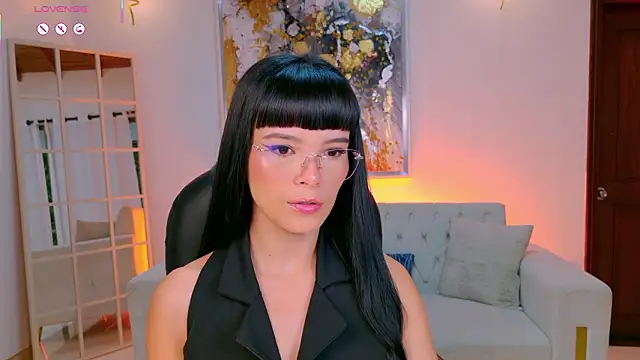 Snapshot of AgathaKondo_ chatting on 02-17-26, 10:05 AgathaKondo online show from 02-17-26, 10:05