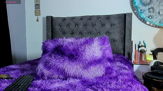 Katherine Rose online show from 01-15-26, 12:26