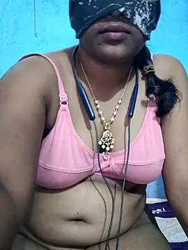 Snapshot of If_UR_rich_Im_UR_BITCH chatting on 09-20-25, 04:35 If UR rich Im UR BITCH online show from 09-20-25, 04:35