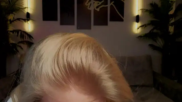 emilyshepar d online show from 10-17-25, 02:04