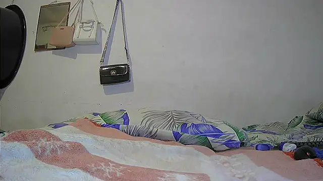 Snapshot of SpicyExi chatting on 02-27-26, 08:47 SpicyExi online show from 02-27-26, 08:47