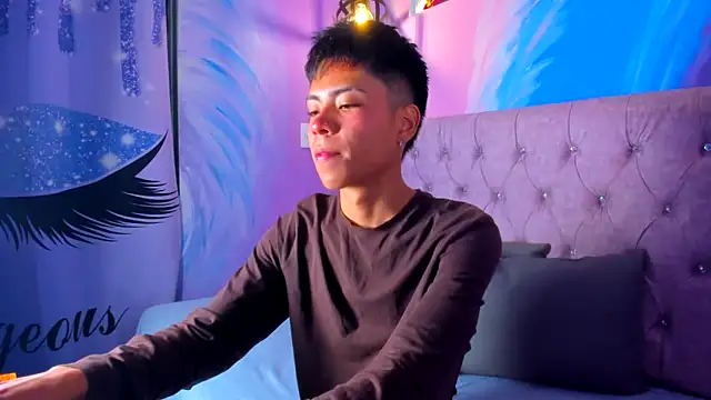 MaxiWildd online show from 11-27-25, 12:51