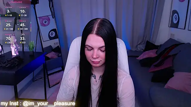 Snapshot of Michela_Fruet chatting on 02-26-26, 01:04 Michela Fruet online show from 02-26-26, 01:04