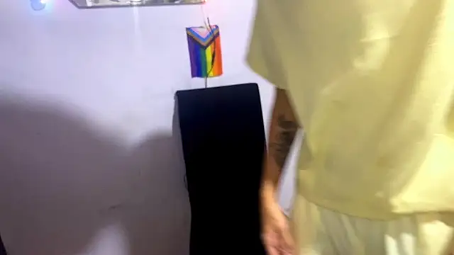 Snapshot of Bryan_ale22 chatting on 09-17-25, 07:32 Bryan ale22 online show from 09-17-25, 07:32