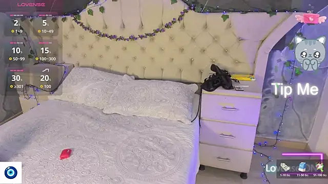 Snapshot of AmbarFoxx_ chatting on 11-14-25, 09:08 AmbarFoxx online show from 11-14-25, 09:08