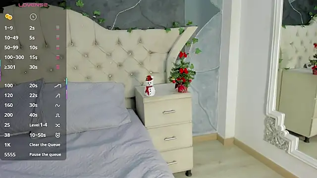 Snapshot of AmbarFoxx_ chatting on 11-30-25, 10:47 AmbarFoxx online show from 11-30-25, 10:47