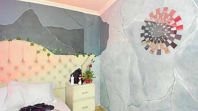 Snapshot of AmbarFoxx_ chatting on 12-15-25, 04:06 AmbarFoxx online show from 12-15-25, 04:06