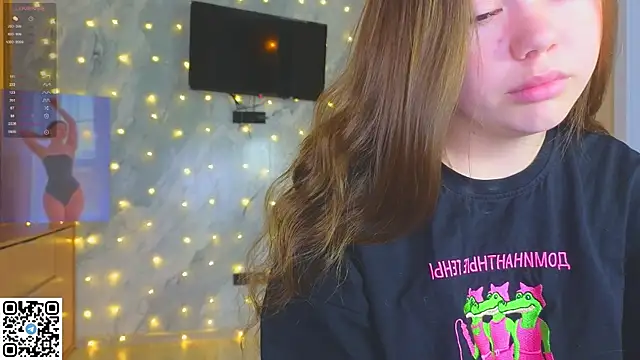 miss bubbles  online show from 12-18-25, 11:22