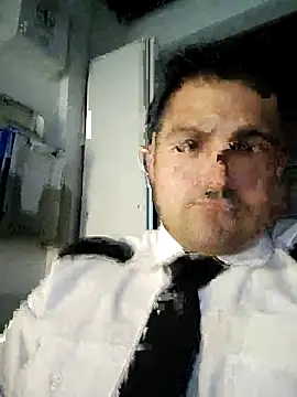 Bradd 32 online show from 02-02-26, 12:20