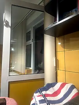 adiluci1 online show from 11-02-25, 04:37