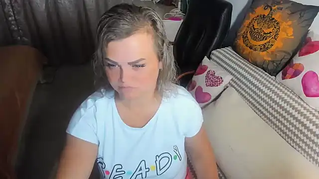 MildMature online show from 09-18-25, 09:17