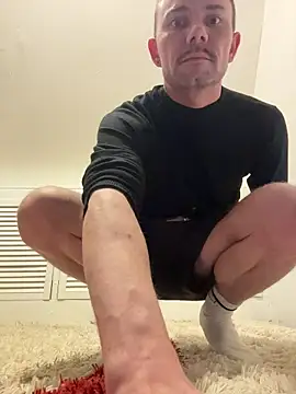 Snapshot of GayBoy_28_32 chatting on 12-15-25, 08:57 GayBoy 28 32 online show from 12-15-25, 08:57