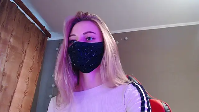 Iris lave online show from 10-13-25, 03:01