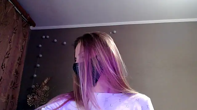 Iris lave online show from 04-15-26, 07:58