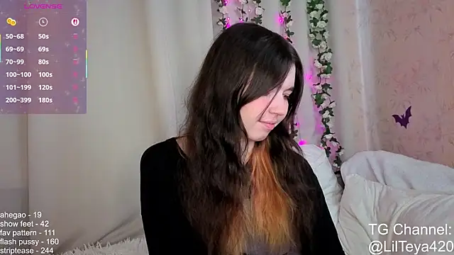 little Teya online show from 10-17-25, 10:40