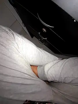 hackyourpussyxh online show from 11-28-25, 01:19