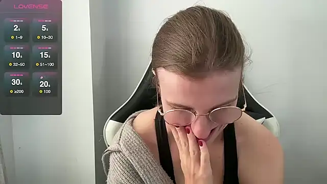 BustyKellyXXX online show from 11-25-25, 10:26