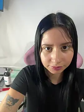 lucy grey25 online show from 04-15-26, 02:35