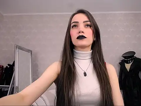 Snapshot of AlienaMoore chatting on 09-12-25, 04:29 AlienaMoore online show from 09-12-25, 04:29