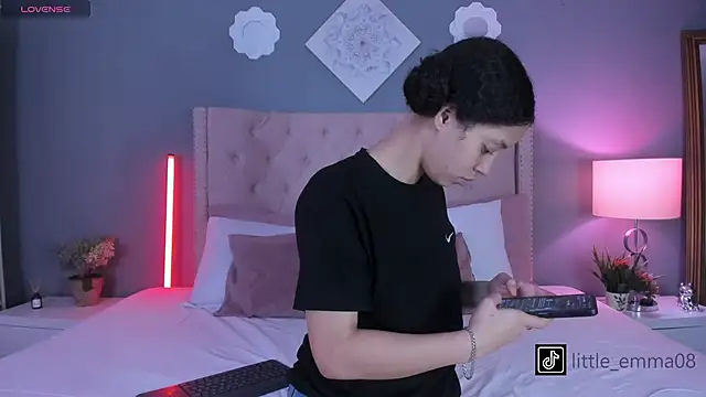 Joe And Emma online show from 11-06-25, 11:04