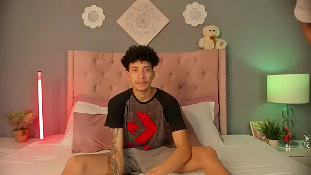 Joe And Emma online show from 12-03-25, 04:09