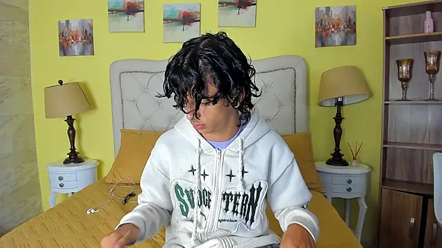 Snapshot of Ibratxandy chatting on 10-19-25, 11:55 Ibratxandy online show from 10-19-25, 11:55