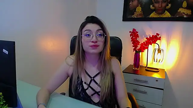Vale honny online show from 10-21-25, 02:07