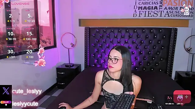 lesly cutee online show from 09-24-25, 12:41