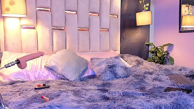 Snapshot of Hanzking01 chatting on 09-21-25, 04:25 Hanzking01 online show from 09-21-25, 04:25