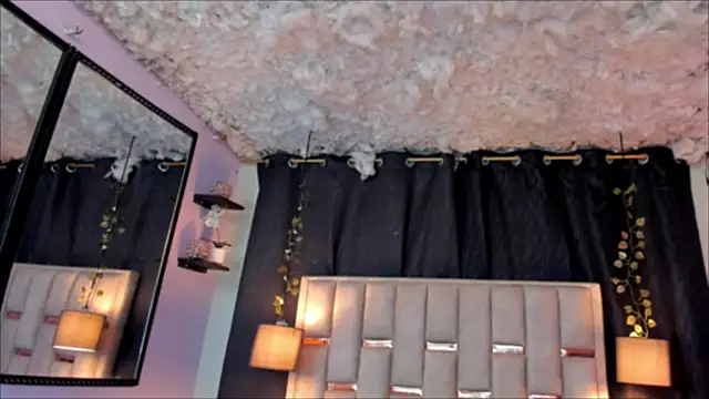 Snapshot of Hanzking01 chatting on 10-25-25, 03:14 Hanzking01 online show from 10-25-25, 03:14