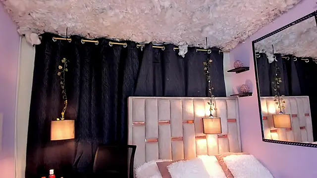 Snapshot of Hanzking01 chatting on 11-27-25, 03:30 Hanzking01 online show from 11-27-25, 03:30