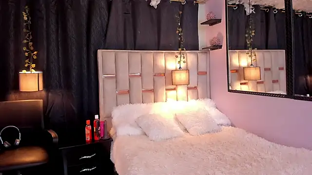 Snapshot of Hanzking01 chatting on 11-29-25, 03:09 Hanzking01 online show from 11-29-25, 03:09