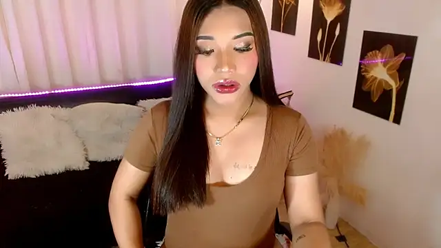 Ubanescka online show from 12-14-25, 06:12