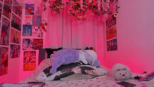 FluffyMelons online show from 03-08-26, 11:08