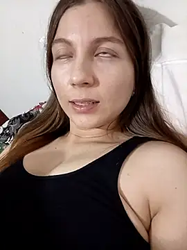 Snapshot of Arianna_Moss chatting on 10-25-25, 02:52 Arianna Moss online show from 10-25-25, 02:52