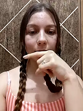 Snapshot of Arianna_Moss chatting on 11-04-25, 01:48 Arianna Moss online show from 11-04-25, 01:48