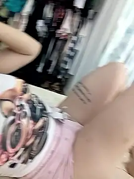 Snapshot of Arianna_Moss chatting on 11-25-25, 09:59 Arianna Moss online show from 11-25-25, 09:59