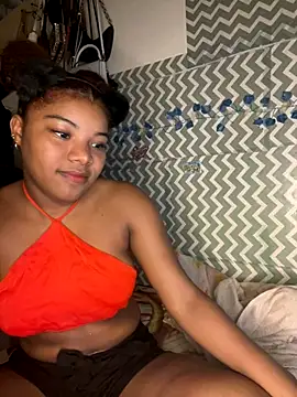 chocolatito-ho online show from 10-31-25, 10:11