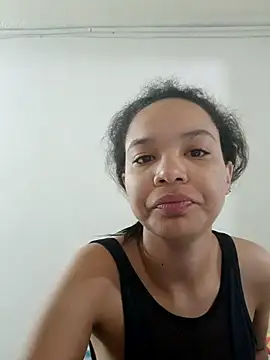 Ayshel cooperr online show from 10-04-25, 12:41
