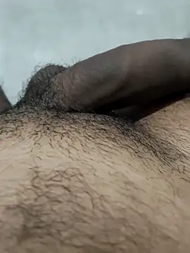 Snapshot of Bull54321 chatting on 10-15-25, 06:46 Bull54321 online show from 10-15-25, 06:46