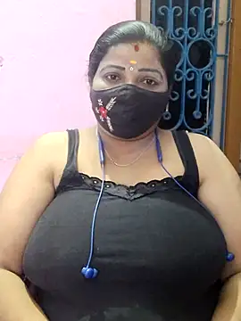 lathikaqueentamil online show from 12-16-25, 05:07