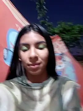 chaparritahot99 online show from 12-17-25, 10:32