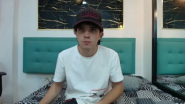 dia fax18 online show from 10-25-25, 08:36