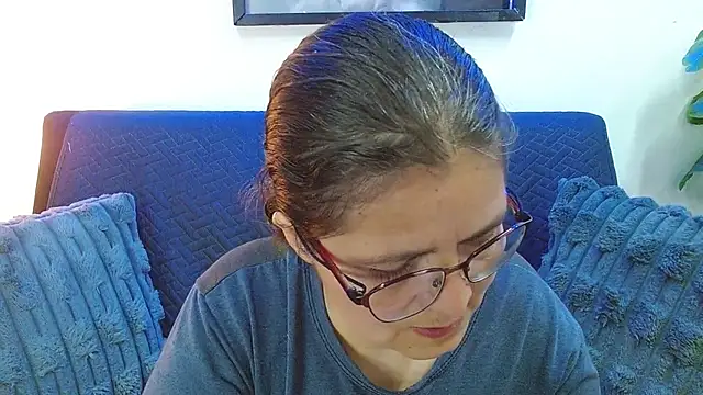 Linda banks  online show from 09-19-25, 01:51