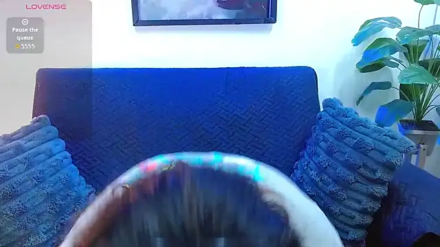 Linda banks  online show from 09-20-25, 01:17