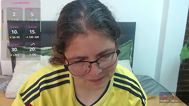 Linda banks  online show from 10-15-25, 01:17