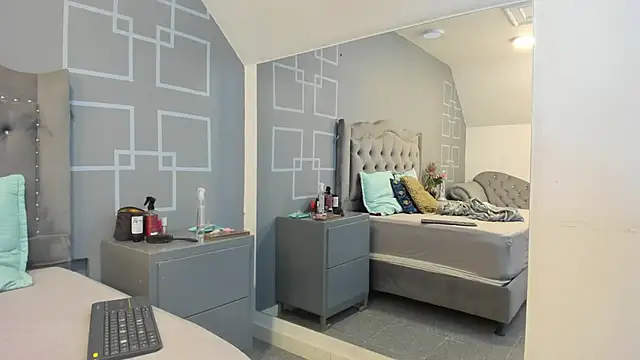 AliceBlackx online show from 11-10-25, 11:42