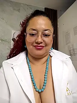 Snapshot of sophimyllers chatting on 09-19-25, 02:13 sophimyllers online show from 09-19-25, 02:13