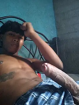 Snapshot of angelchorinos chatting on 10-01-25, 09:21 angelchorinos online show from 10-01-25, 09:21